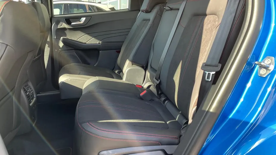 FORD Kuga Kuga 2.5P PHEV FWD ST-Line X eCVT Nowy