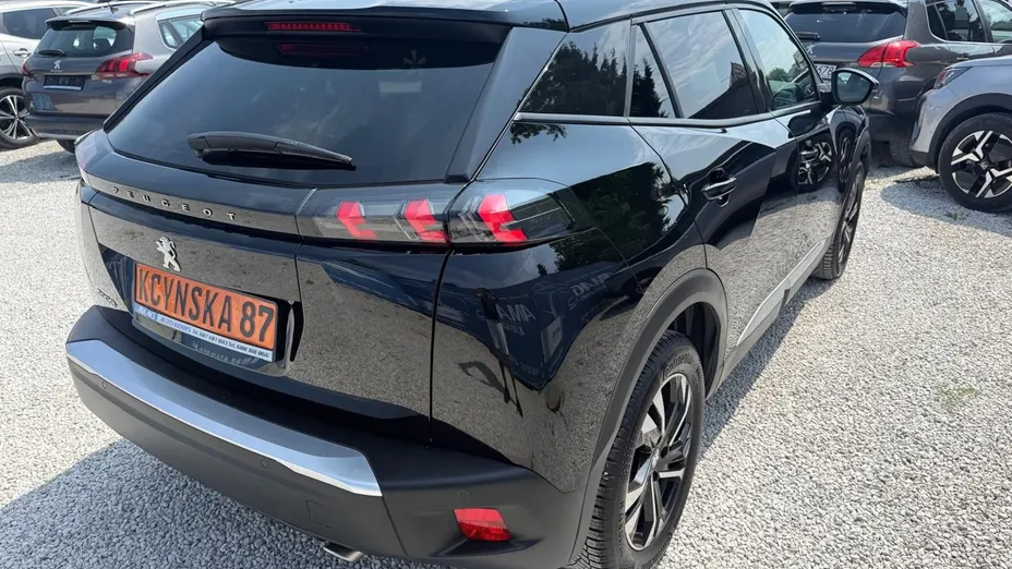 PEUGEOT 2008 -