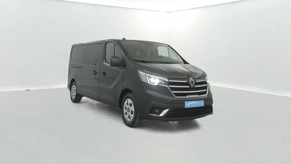 RENAULT Trafic -
