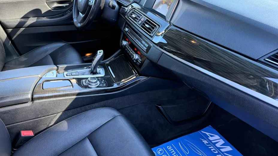 BMW Seria 5 518d Luxury Line aut
