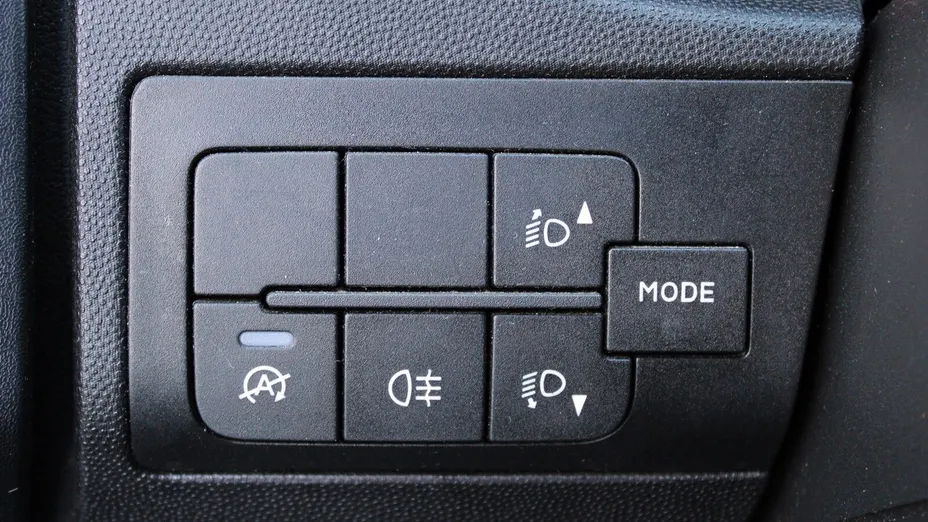 PEUGEOT Boxer Boxer 435 BlueHDi L3H2 Pro