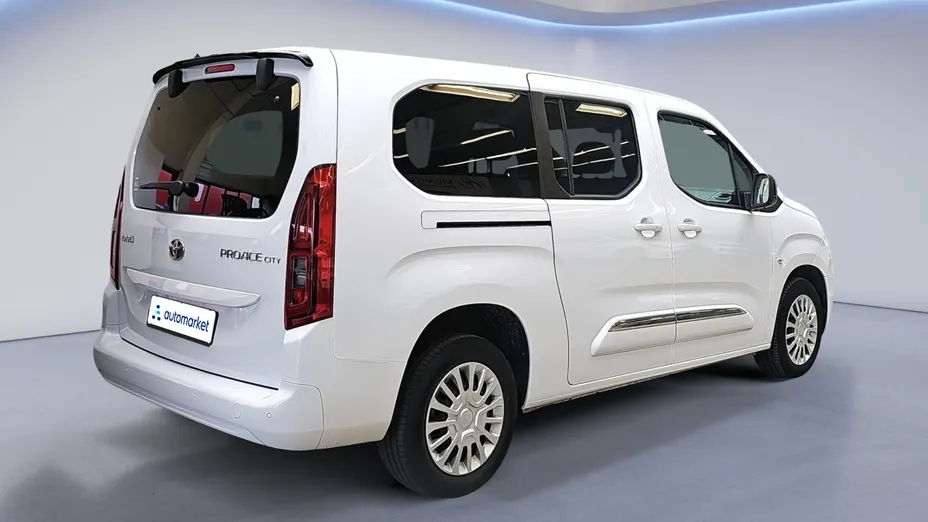 TOYOTA Proace City Verso Proace City Verso Long 1.5 D-4D Business