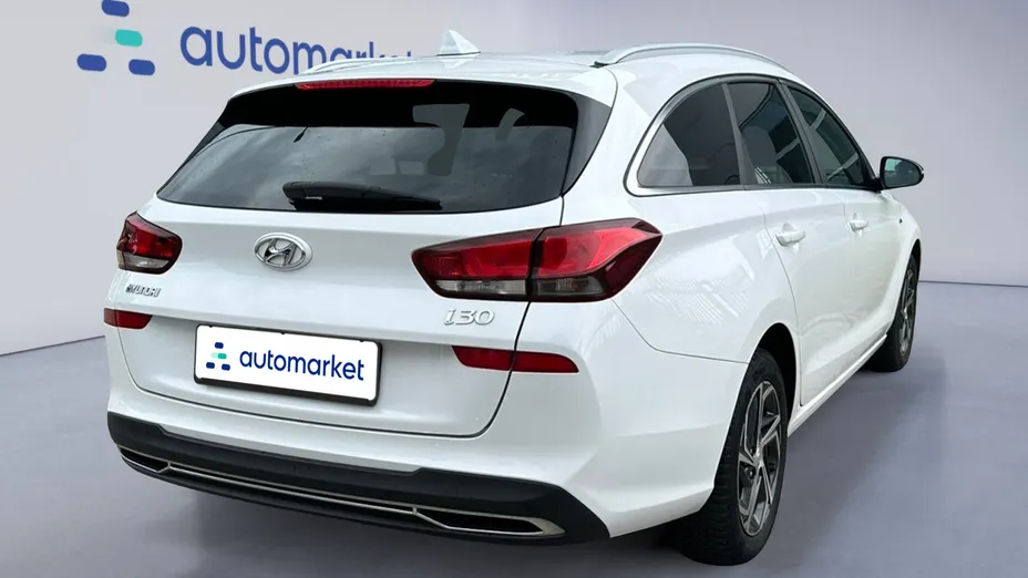 HYUNDAI i30 i30 1.5 T-GDI 48V Smart