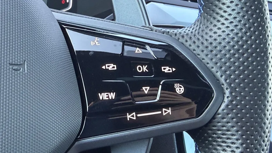 VOLKSWAGEN Arteon Arteon 2.0 TSI 4Motion R DSG