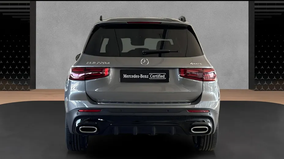 MERCEDES-BENZ GLB GLB 220 d 4-Matic AMG Line 8G-DCT