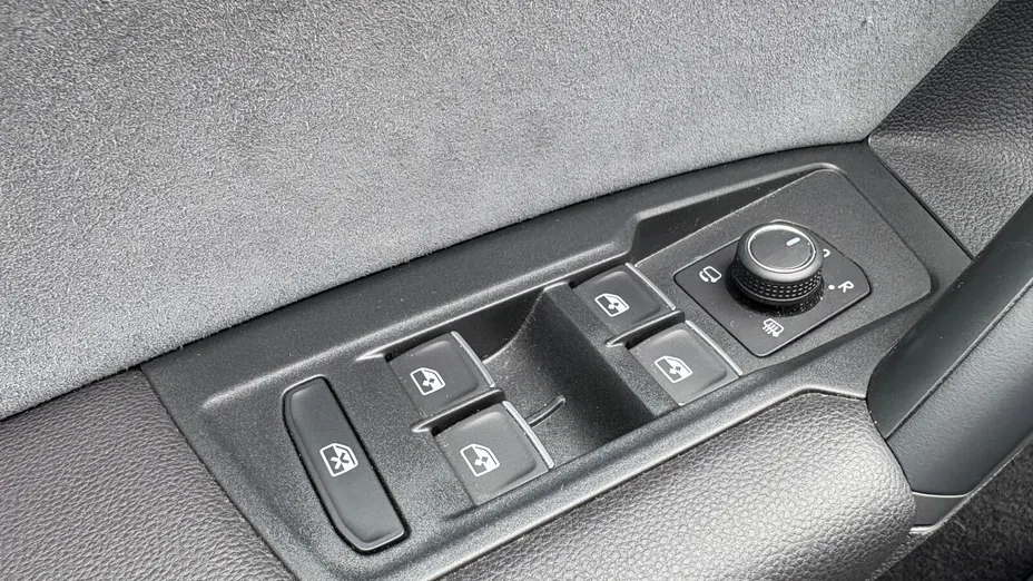 VOLKSWAGEN Tiguan Tiguan 2.0 TSI 4Mot. R DSG