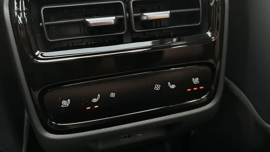 CHERY Tiggo 9 Tiggo 9 1.5 T-GDI Super Hybrid Prestige 3DHT