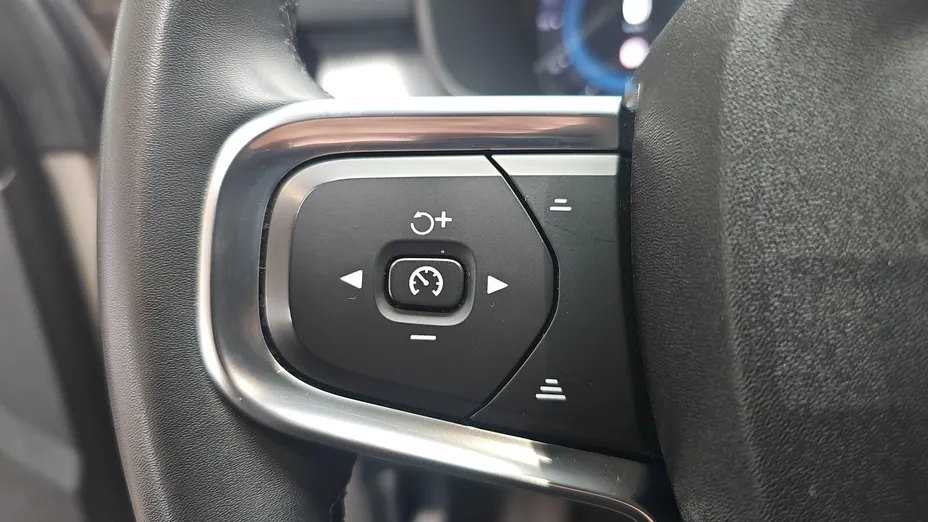 VOLVO XC40 XC40 B3 Core aut