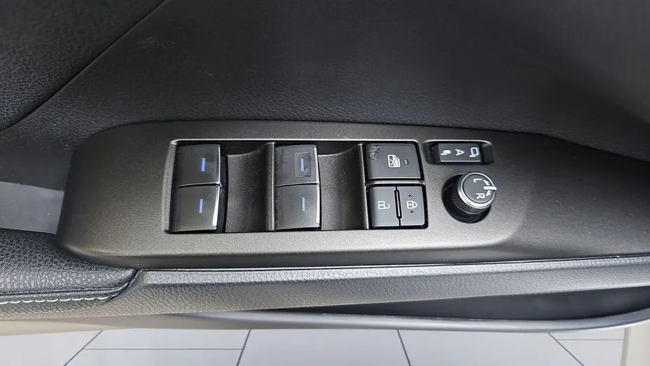 TOYOTA Camry Camry 2.5 Hybrid Prestige CVT