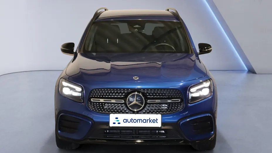 MERCEDES-BENZ GLB GLB 200 mHEV AMG Line 7G-DCT
