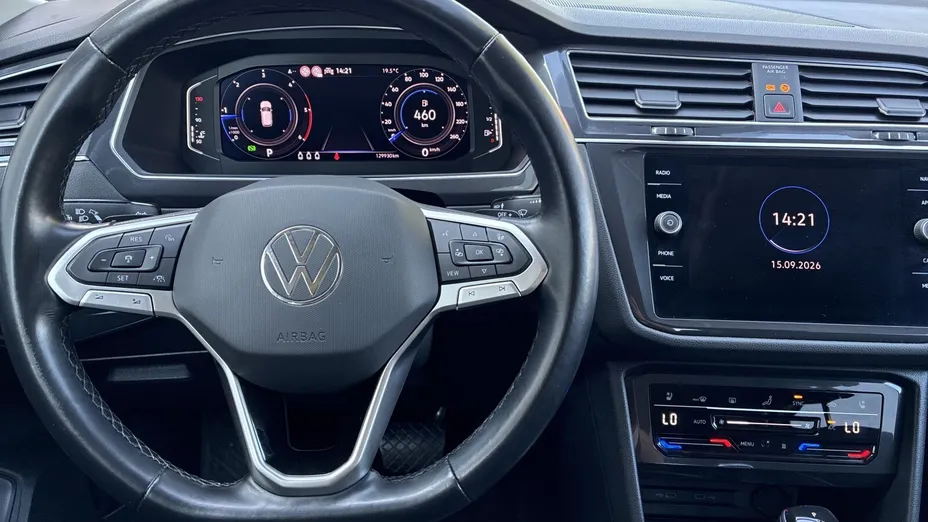 VOLKSWAGEN Tiguan Allspace -