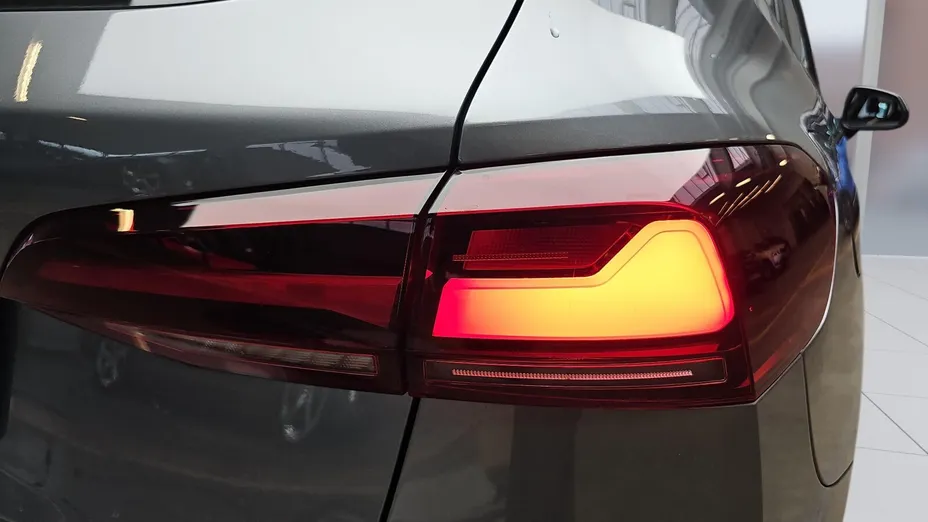 BMW Seria 2 218i aut