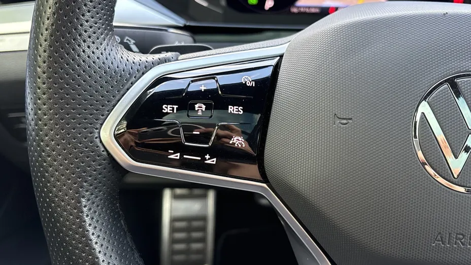 VOLKSWAGEN Arteon Arteon 2.0 TDI 4Motion R-Line DSG