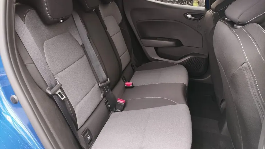 MITSUBISHI Colt Colt 1.0T Invite Style Cold