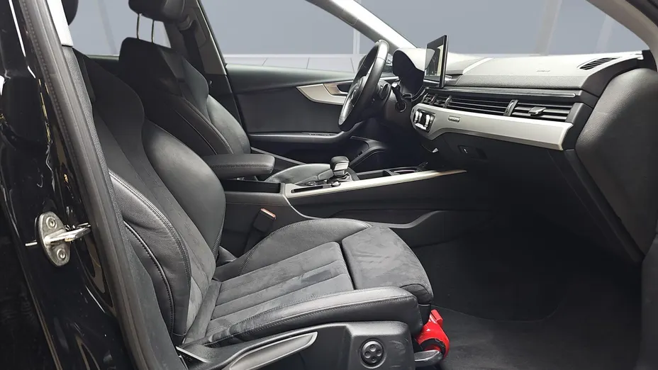 AUDI A4 A4 45 TFSI mHEV Quattro S tronic