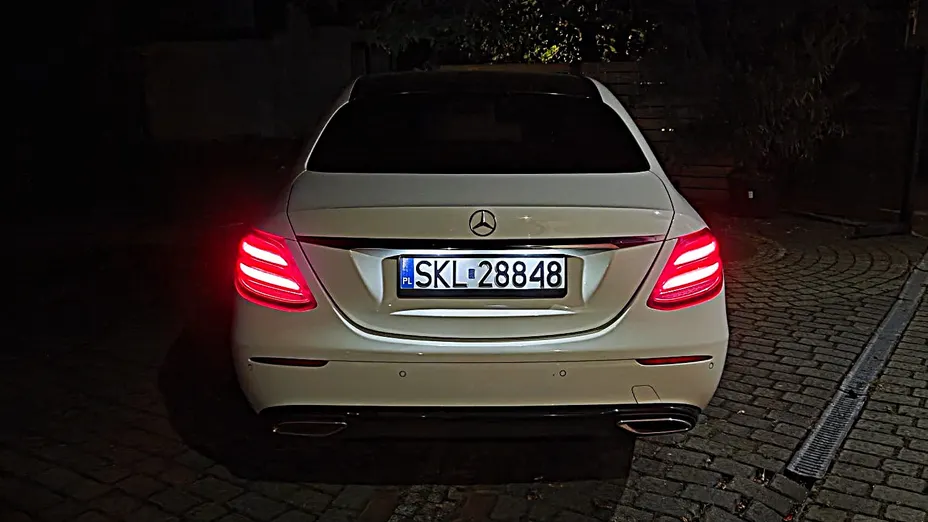 MERCEDES-BENZ E Klasa -