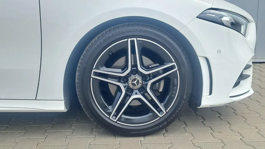 MERCEDES-BENZ A Klasa A 200 AMG Line 7G-DCT