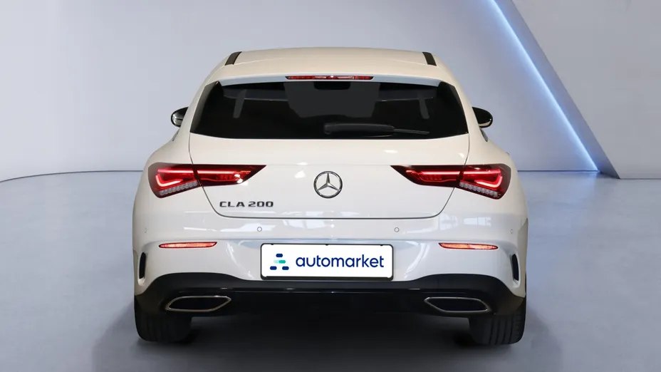 MERCEDES-BENZ CLA CLA 200 AMG Line 7G-DCT