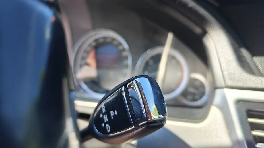 MERCEDES-BENZ E Klasa E 220 BlueTEC 9G-TRONIC Avantgarde
