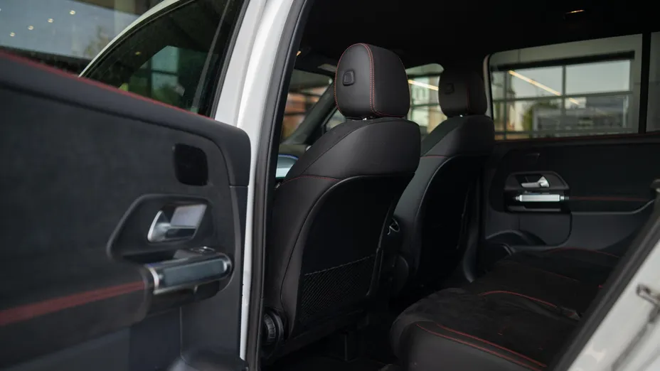 MERCEDES-BENZ GLB GLB 220 mHEV 4-Matic AMG Line 8G-DCT