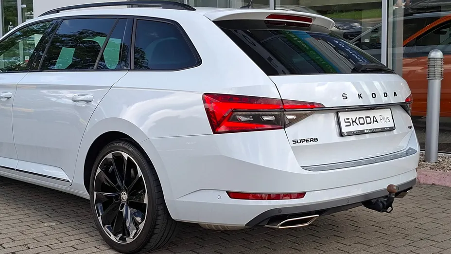 SKODA Superb Superb 2.0 TSI 4x4 Sportline DSG