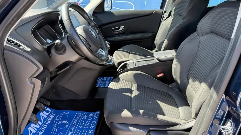 RENAULT Grand Scenic -