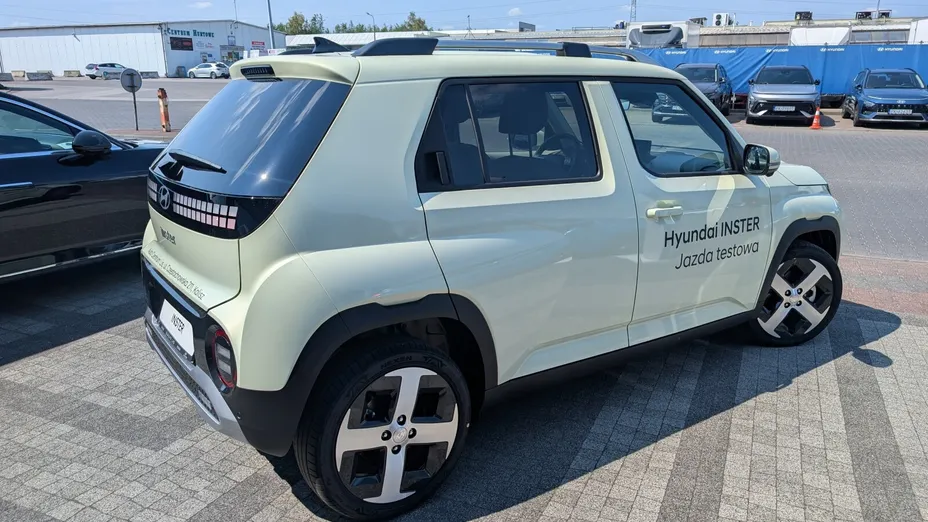 HYUNDAI Inster Inster 49kWh Smart Nowy