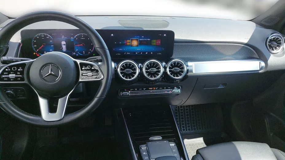 MERCEDES-BENZ GLB GLB 200 d Progressive 8G-DCT