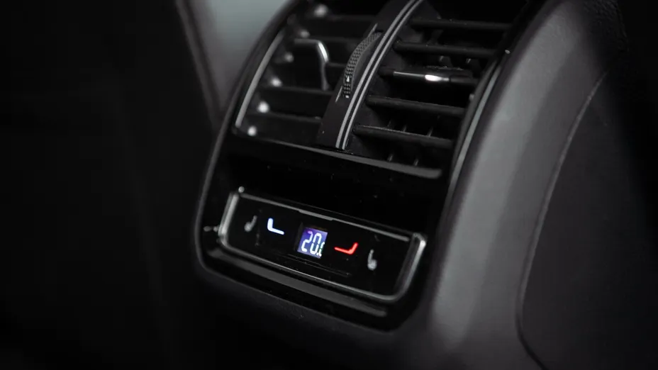 VOLKSWAGEN Arteon Arteon 2.0 TSI Elegance DSG