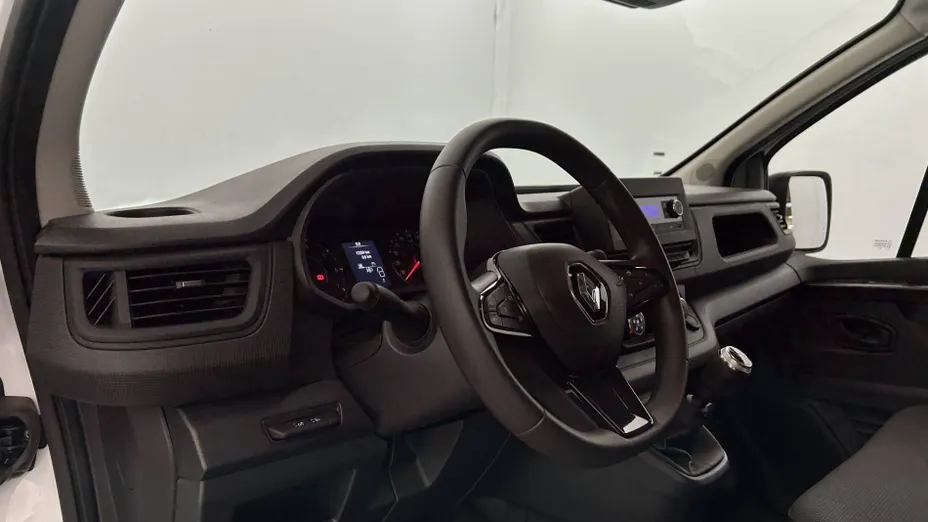 RENAULT Trafic -