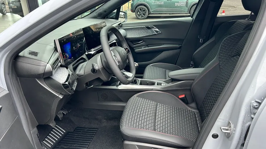 RENAULT Clio Clio 1.8 E-TECH Full Hybrid 160 Techno Nowy