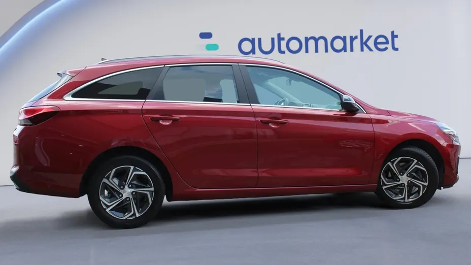 HYUNDAI i30 i30 1.0 T-GDI Smart