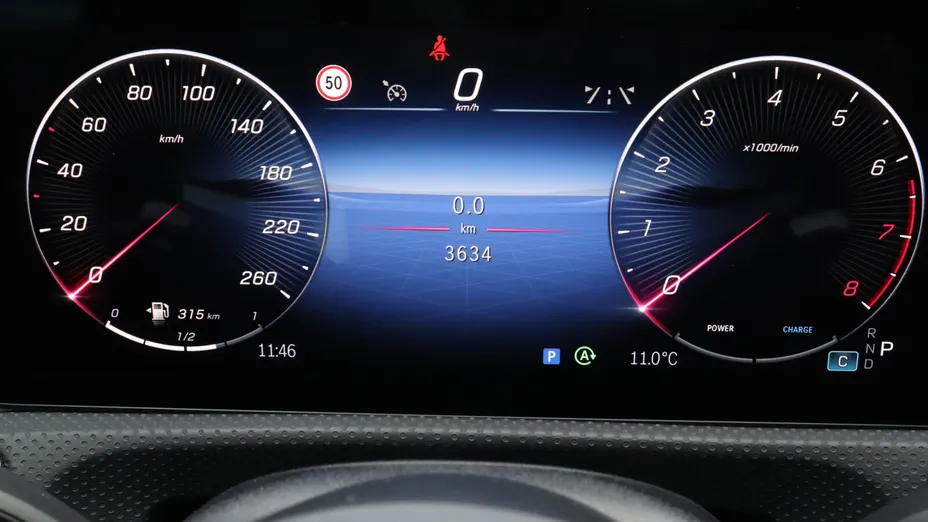 MERCEDES-BENZ A Klasa A 220 4-Matic AMG Line 8G-DCT