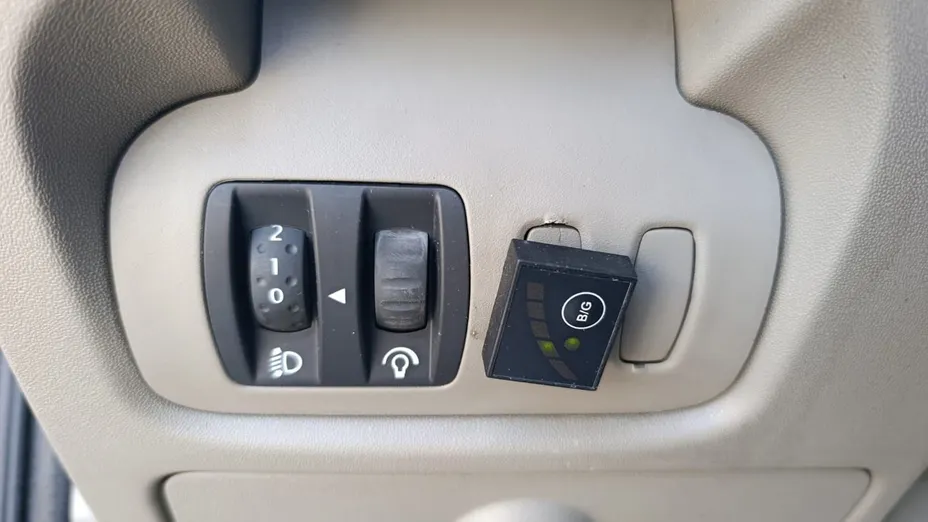 RENAULT Scenic -