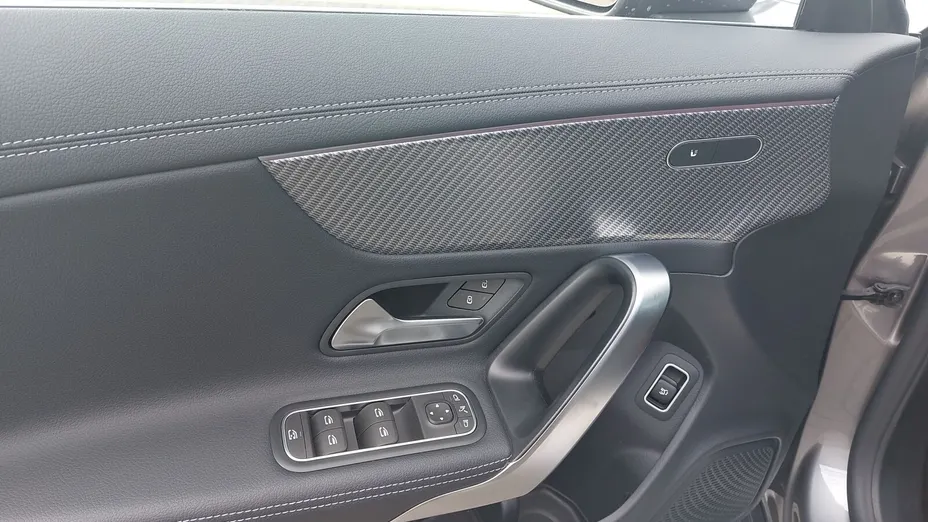 MERCEDES-BENZ CLA CLA 200 d Progressive 8G-DCT