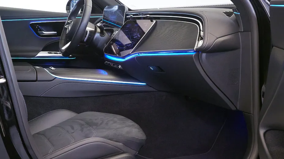 MERCEDES-BENZ E Klasa E 220 d mHEV 4-Matic AMG 9G-Tronic