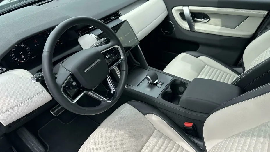 LAND ROVER Discovery Sport Discovery Sport 2.0 P200 mHEV Dynamic SE aut