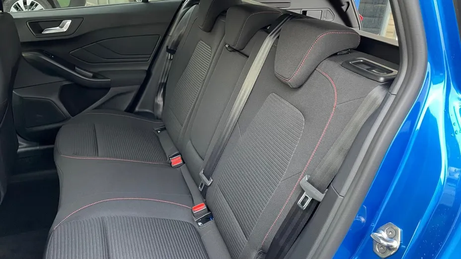 FORD Focus Focus 1.0 EcoBoost mHEV ST-Line X aut Nowy