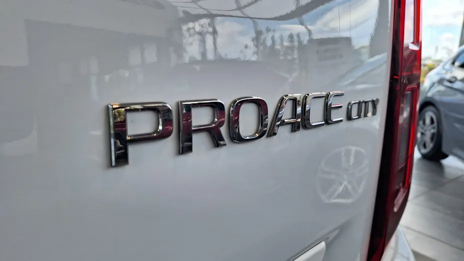 TOYOTA Proace City Verso Proace City Verso 1.5 D-4D Business