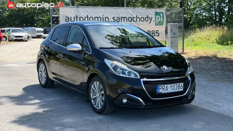 PEUGEOT 208 208 1.2 PureTech Business S&S