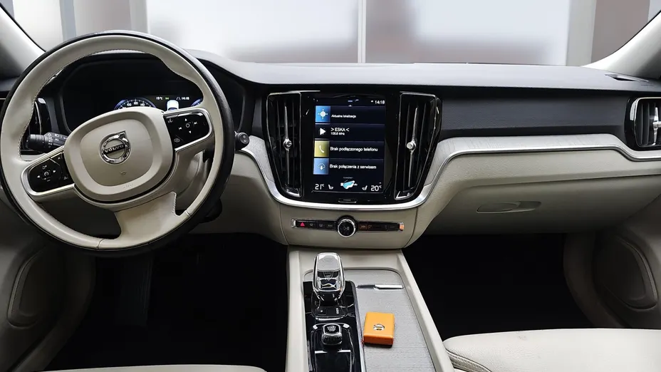 VOLVO V60 V60 B4 B Inscription aut