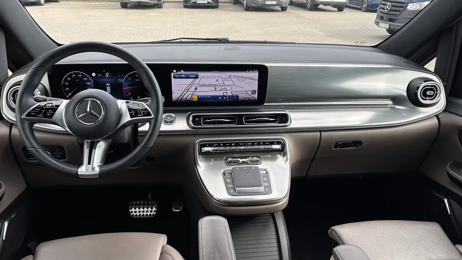 MERCEDES-BENZ V Klasa V 300 d 4-Matic 9G-Tronic Exclusive (długi)