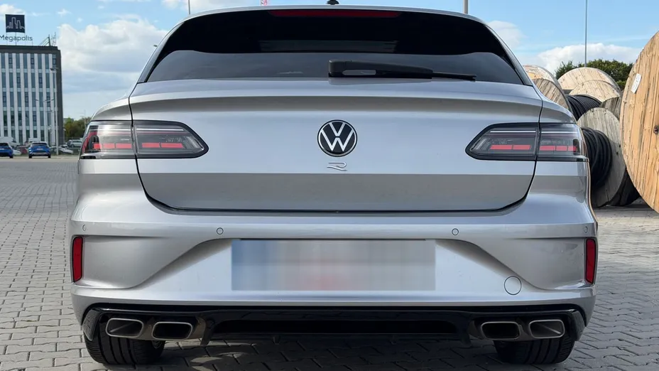 VOLKSWAGEN Arteon Arteon 2.0 TSI 4Motion R DSG