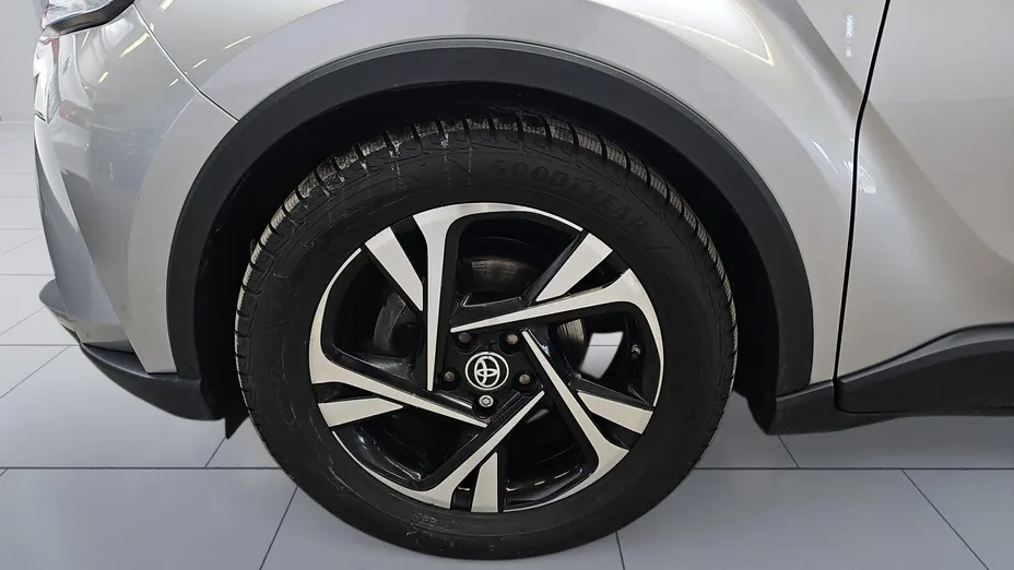 TOYOTA C-HR C-HR 2.0 Hybrid Style