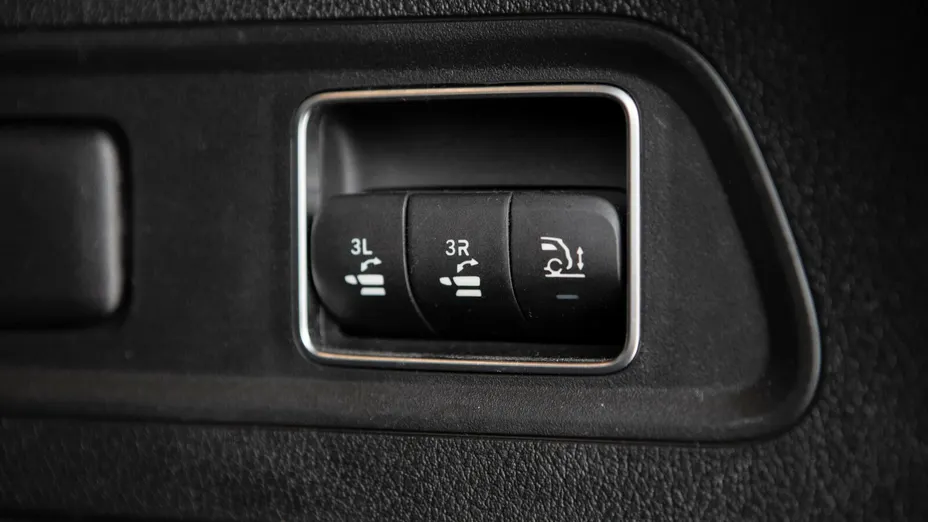 MERCEDES-BENZ GL GLS 400 d 4-Matic