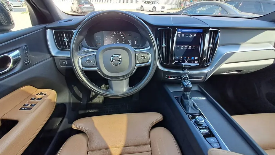 VOLVO XC60 XC60 T5 GPF Momentum aut