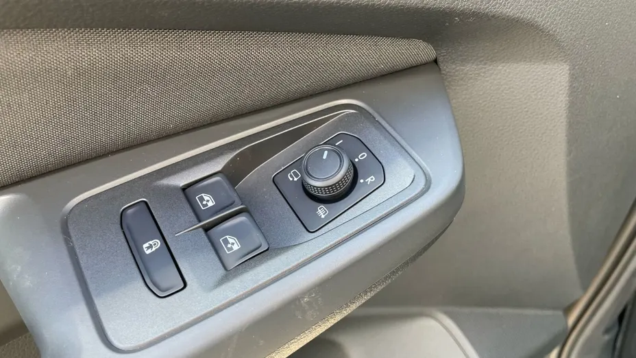 FORD Tourneo Connect Tourneo Connect 2.0 EcoBlue Titanium aut Nowy