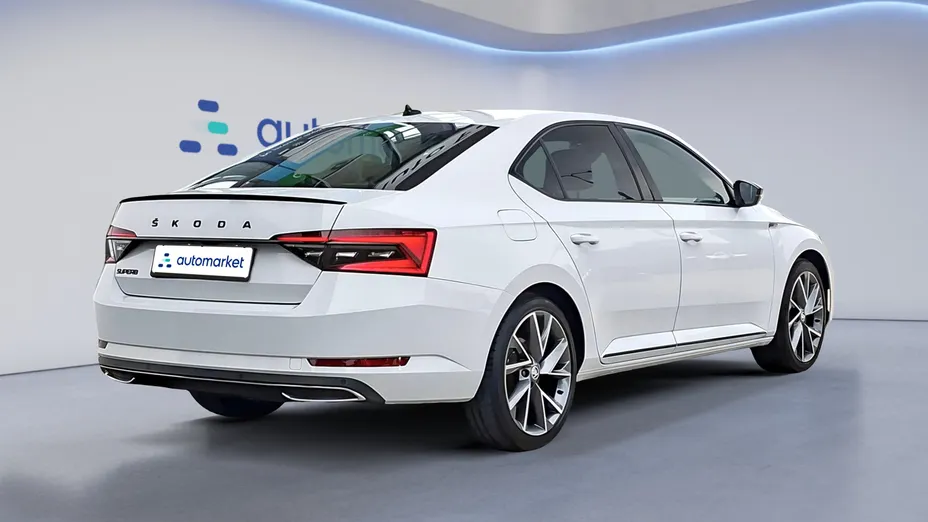 SKODA Superb Superb 2.0 TDI SCR Sportline DSG