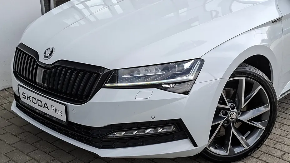 SKODA Superb Superb 2.0 TDI SCR Sportline DSG