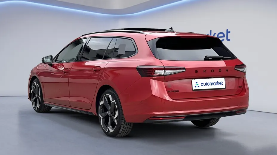SKODA Superb Superb 2.0 TDI SCR 4x4 Sportline DSG